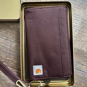 Carhartt wallet/wristlet